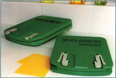 Analtech Brand Derivapress, Compact Model (for up to 10x10 cm plates) - A45-10 - Click Image to Close